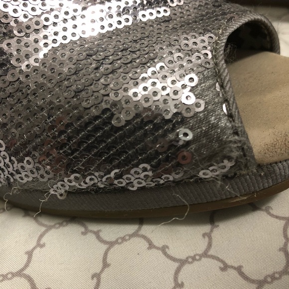 TOMS Peep-toe Sequins Wedges - Picture 6 of 7